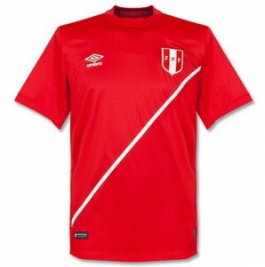 peru-2015-2016-umbro-away-football-kit