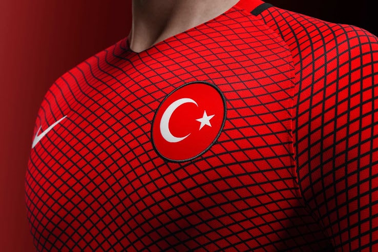 Nike Unveil Amazing New 2016/2017 Turkey Kits