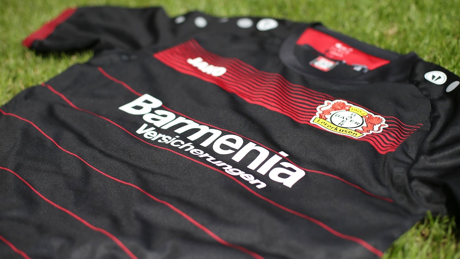 All Change For Bayer Leverkusen 2016/17 Home Kit