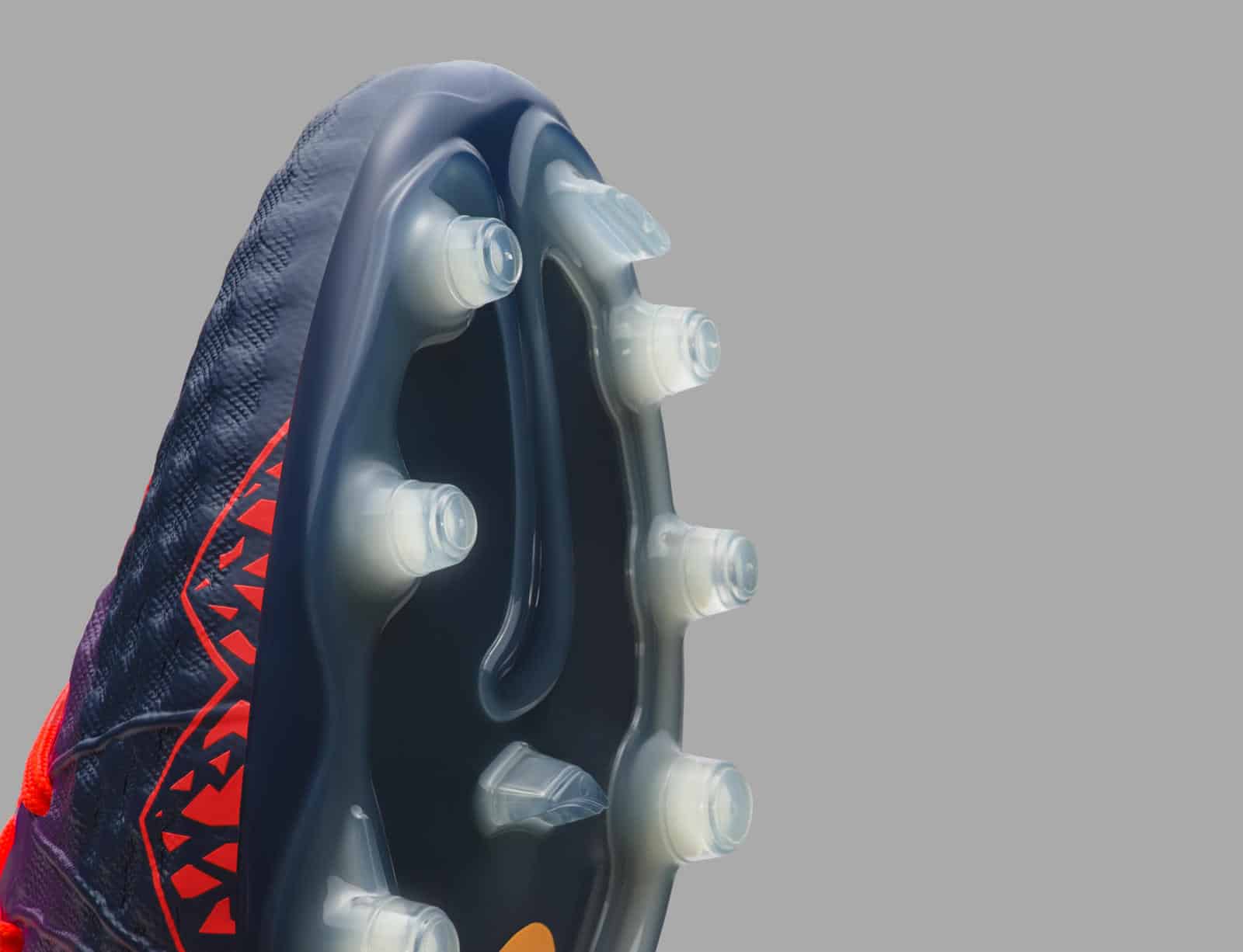 HO16_GFB_Floodlights_Hypervenom_Phantom_2_FG_07_08_native_1600