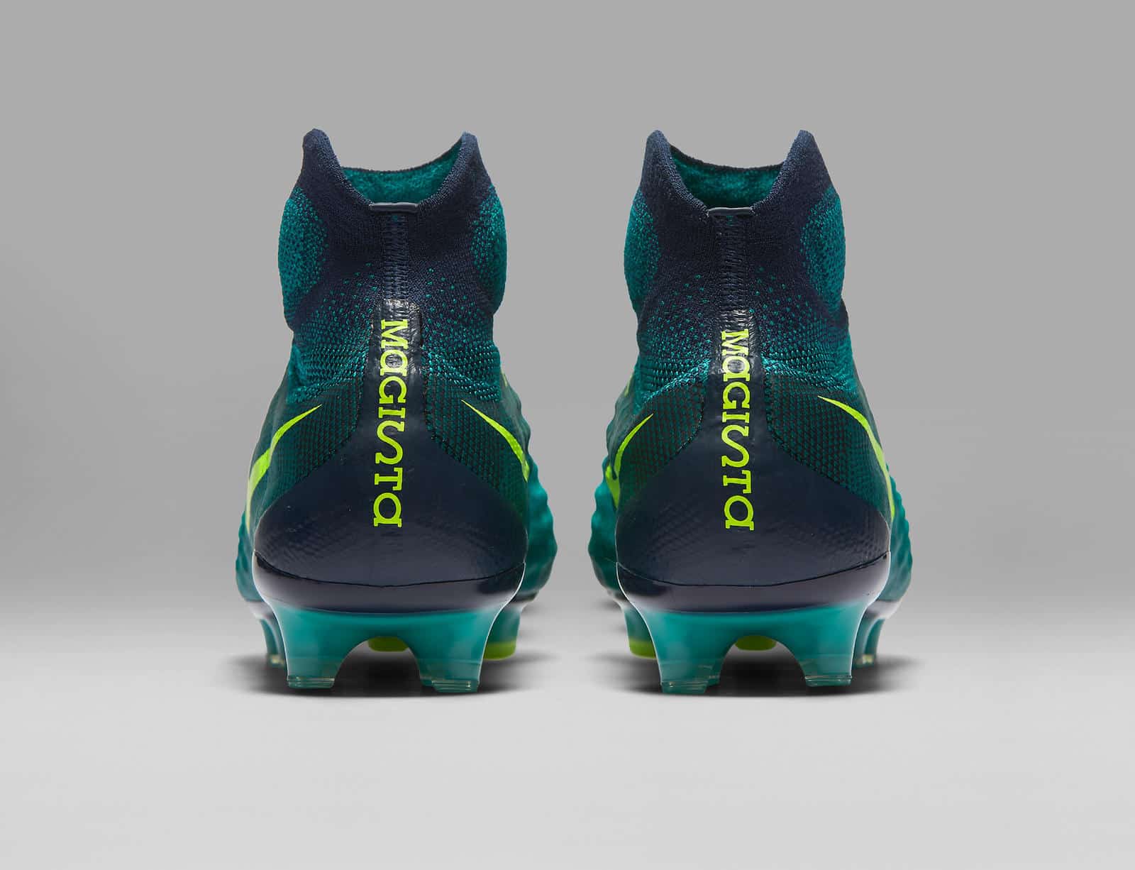 HO16_GFB_Floodlights_Magista_Obra_2_FG_07_08_native_1600