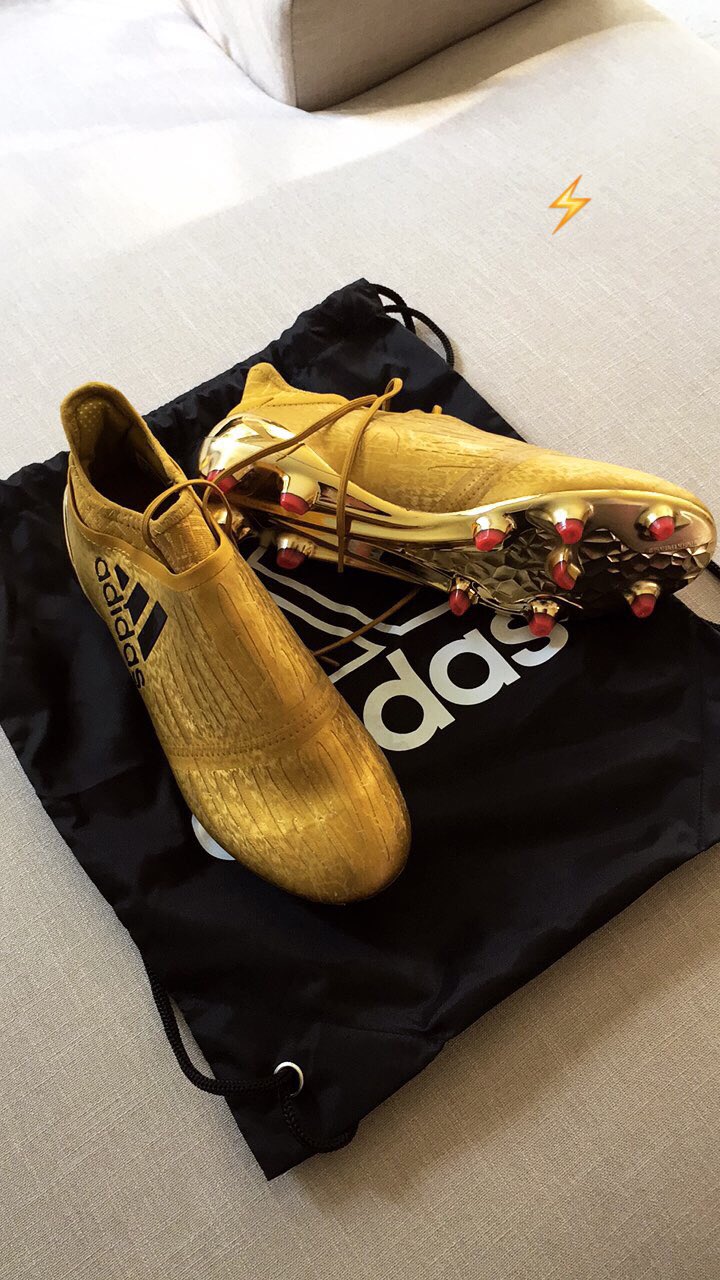 Amazing Custom Gold Adidas X PureChaos Boots!