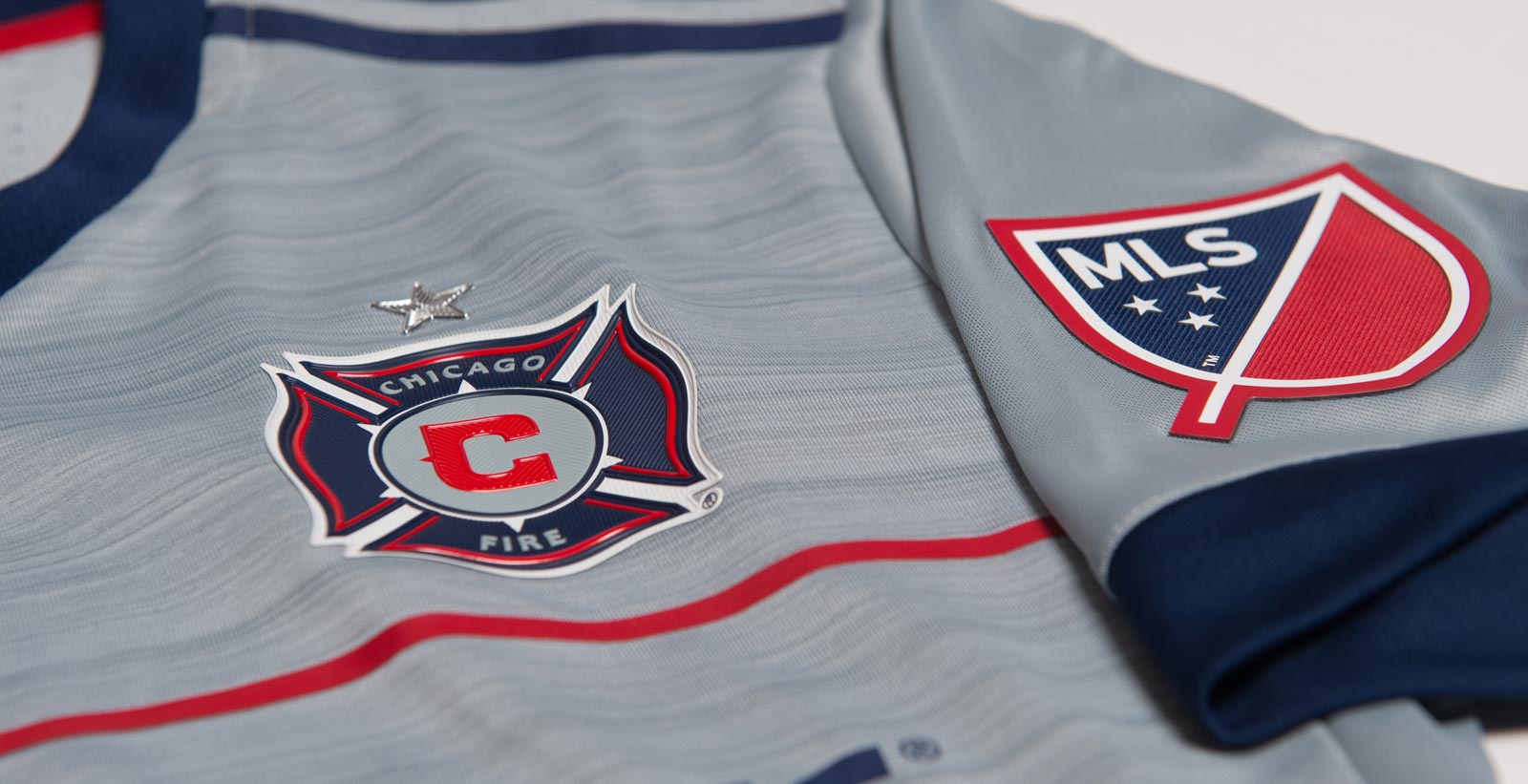 Chicago Fire Debut New Away Kit In Columbus Draw