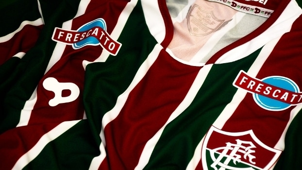 Fluminense Sign with Under Armour