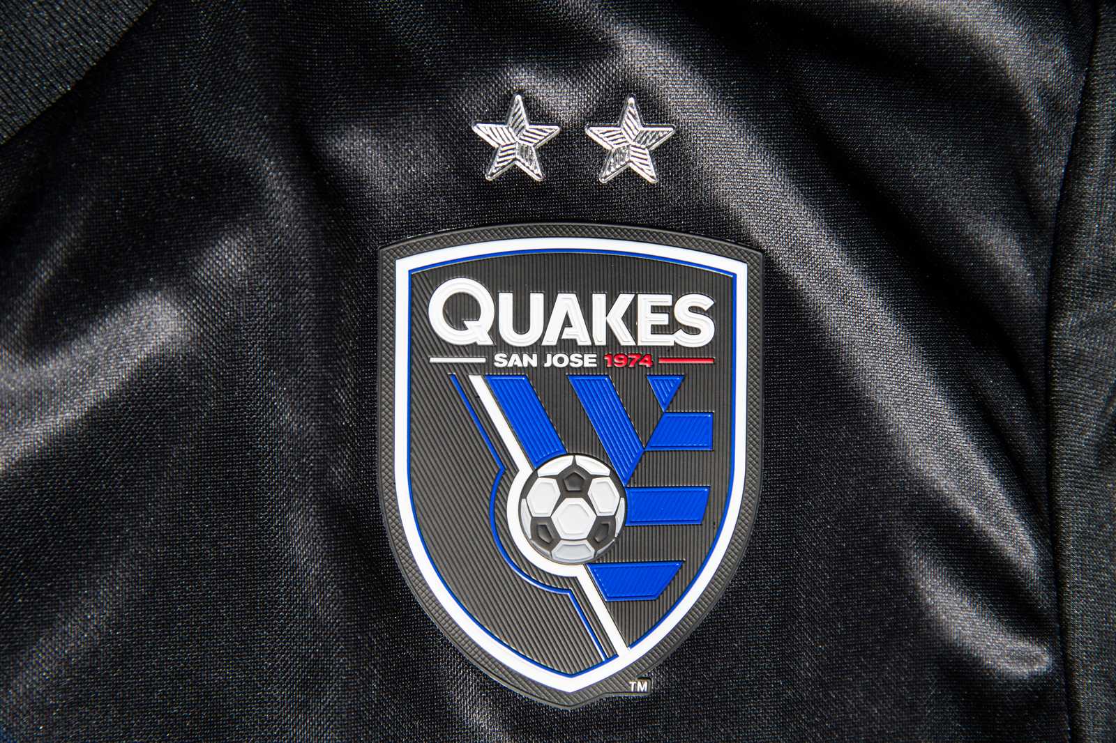 San Jose Earthquakes 2017 Home Kit Arrives