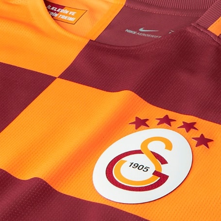 Galatasaray Issue Striking 2017-18 Home Kit