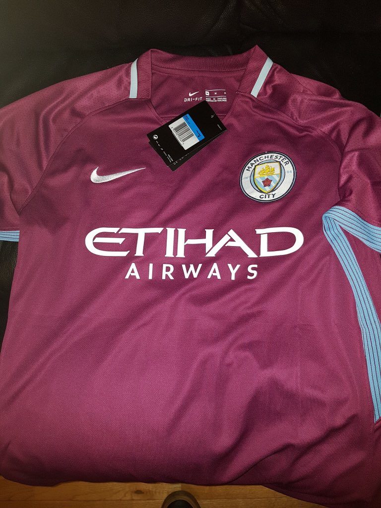 manchester-city-17-18-away-kit