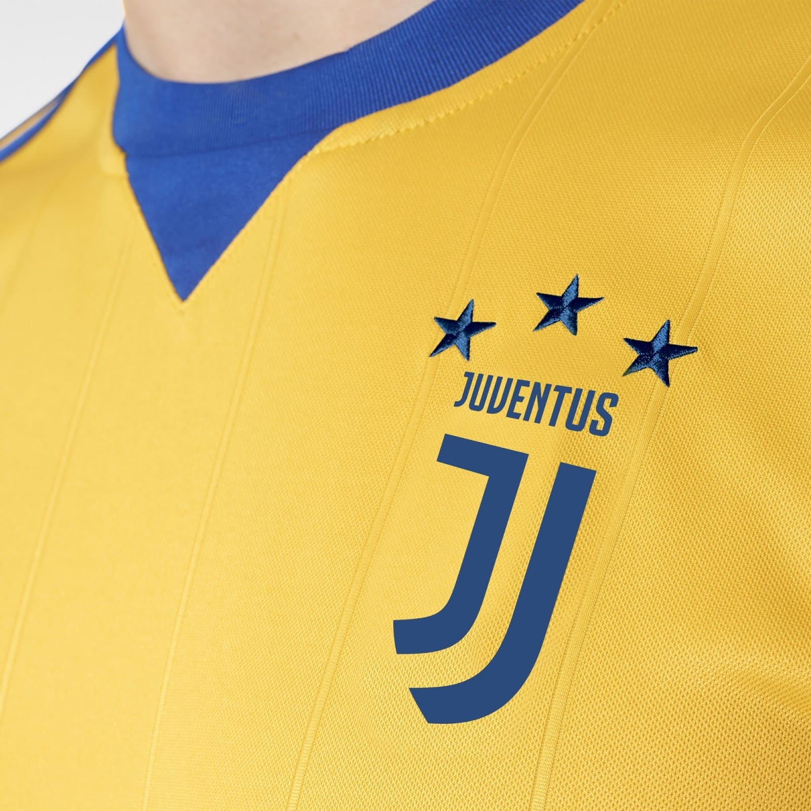 Outstanding Juventus 2017-18 Away Kit Released