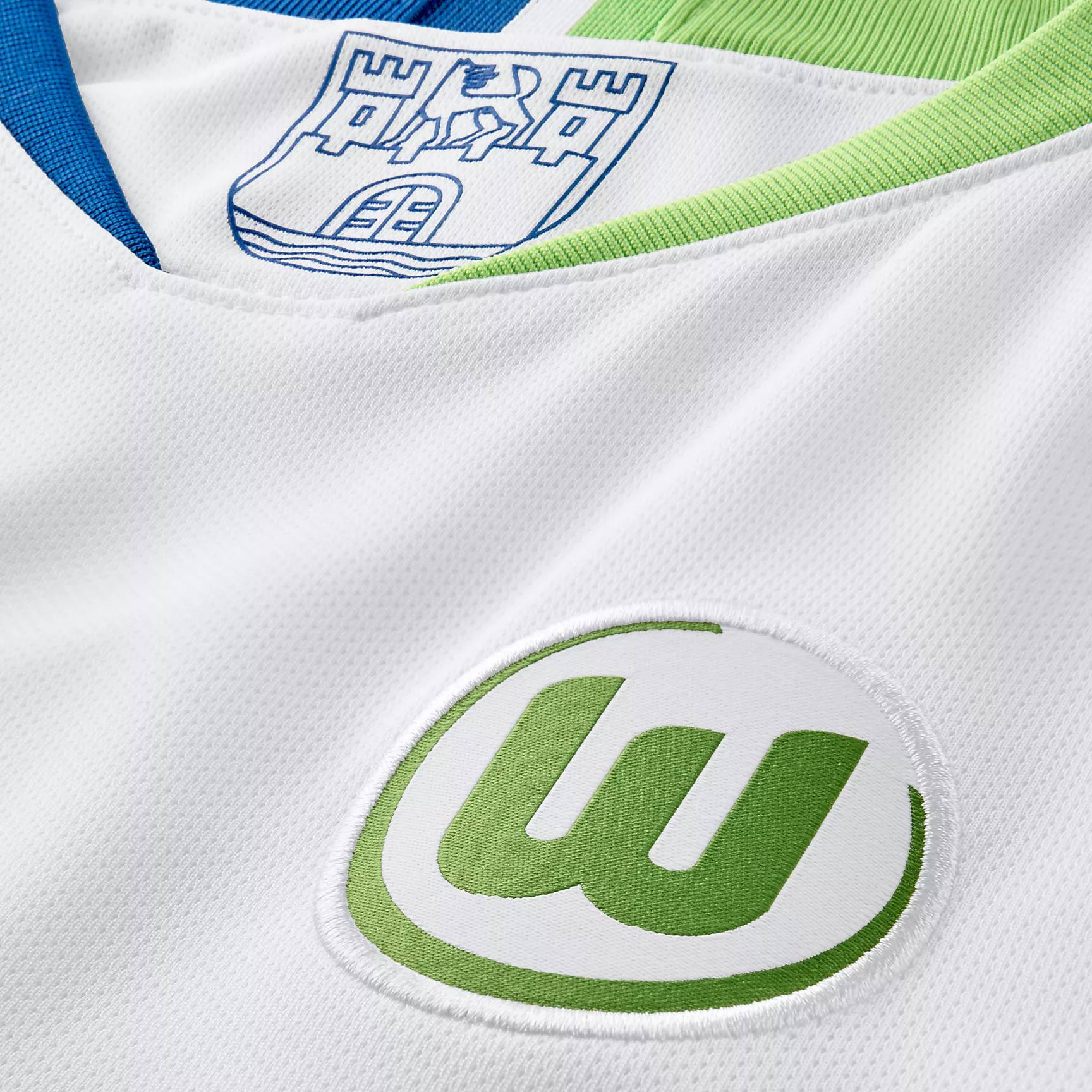 VfL Wolfsburg Reveal Their 2018/19 Away Kit by Nike