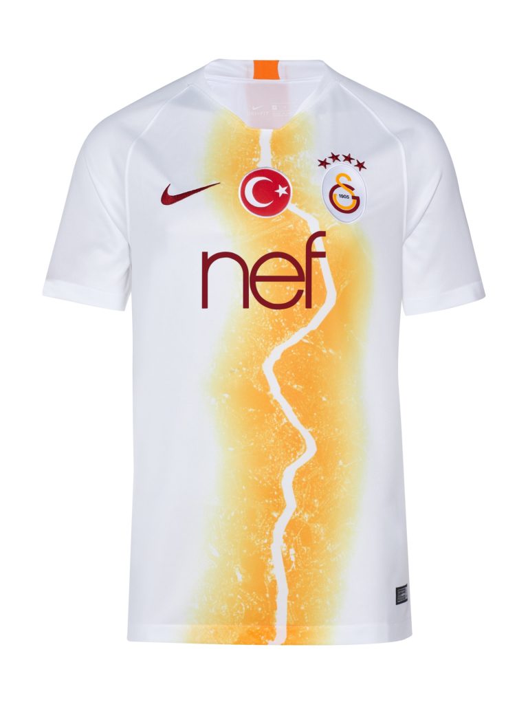 galatasaray_18_19_nike_third_kit_1