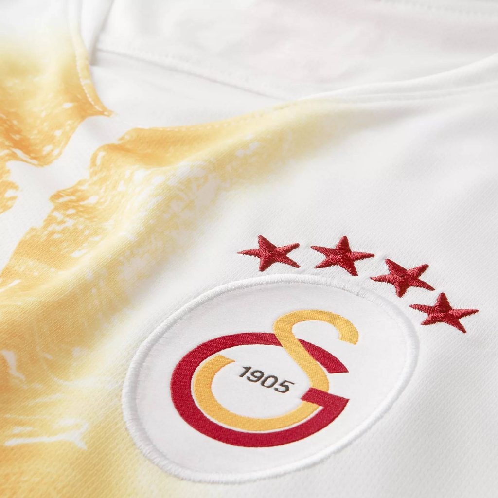 galatasaray_18_19_nike_third_kit_5