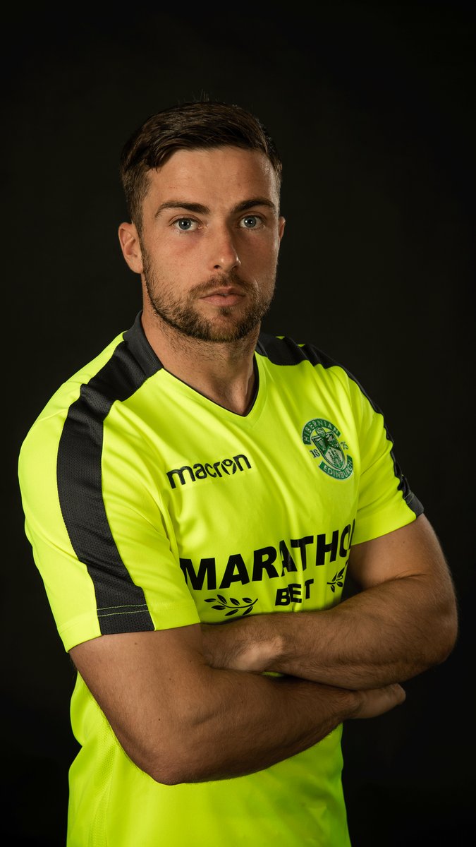 Hibernian Reveal Their 2018/19 Third Kit by Macron