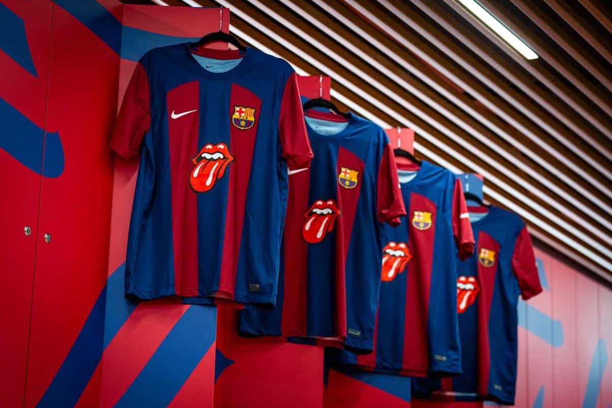 Limited Edition Rolling Stones Barcelona Shirt, Sells for £1000