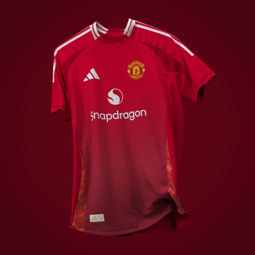 Manchester United 2024/25 Home Kit.