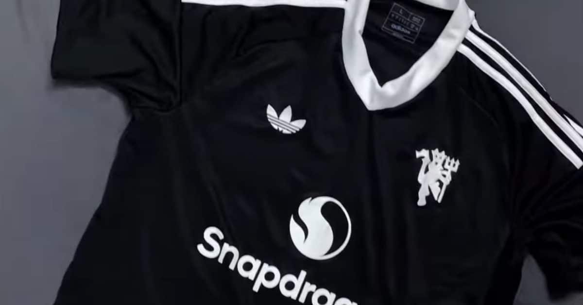 Manchester United 2024/25 Adidas Goalkeeper Jersey Leaked