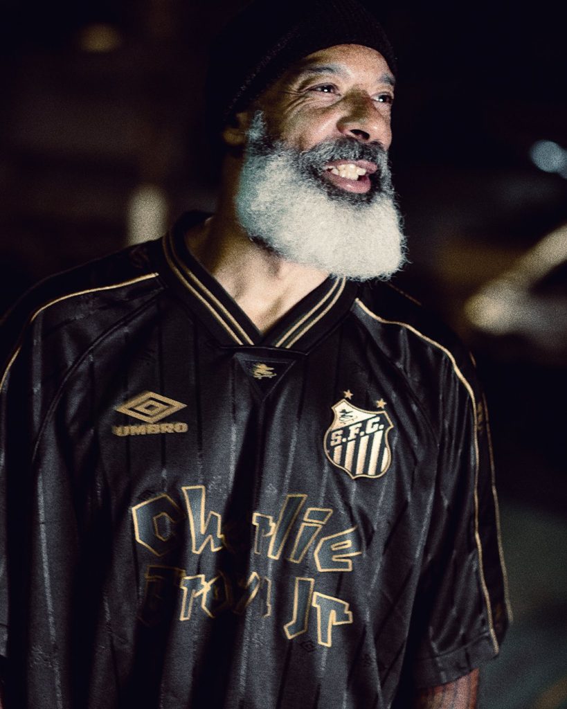 Santos and Umbro Drop Special Old School Charlie Brown JR Kit.