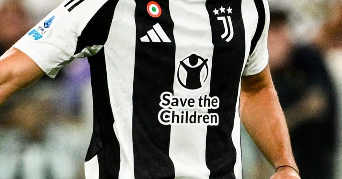 Juventus Debut Temporary Save the Children Shirt Sponsor