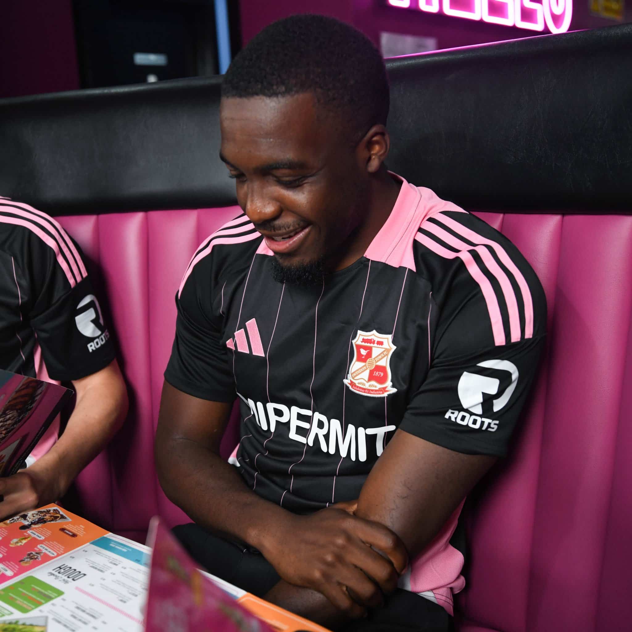 Swindon Town Launch 2024/25 Black & Pink Third Kit.